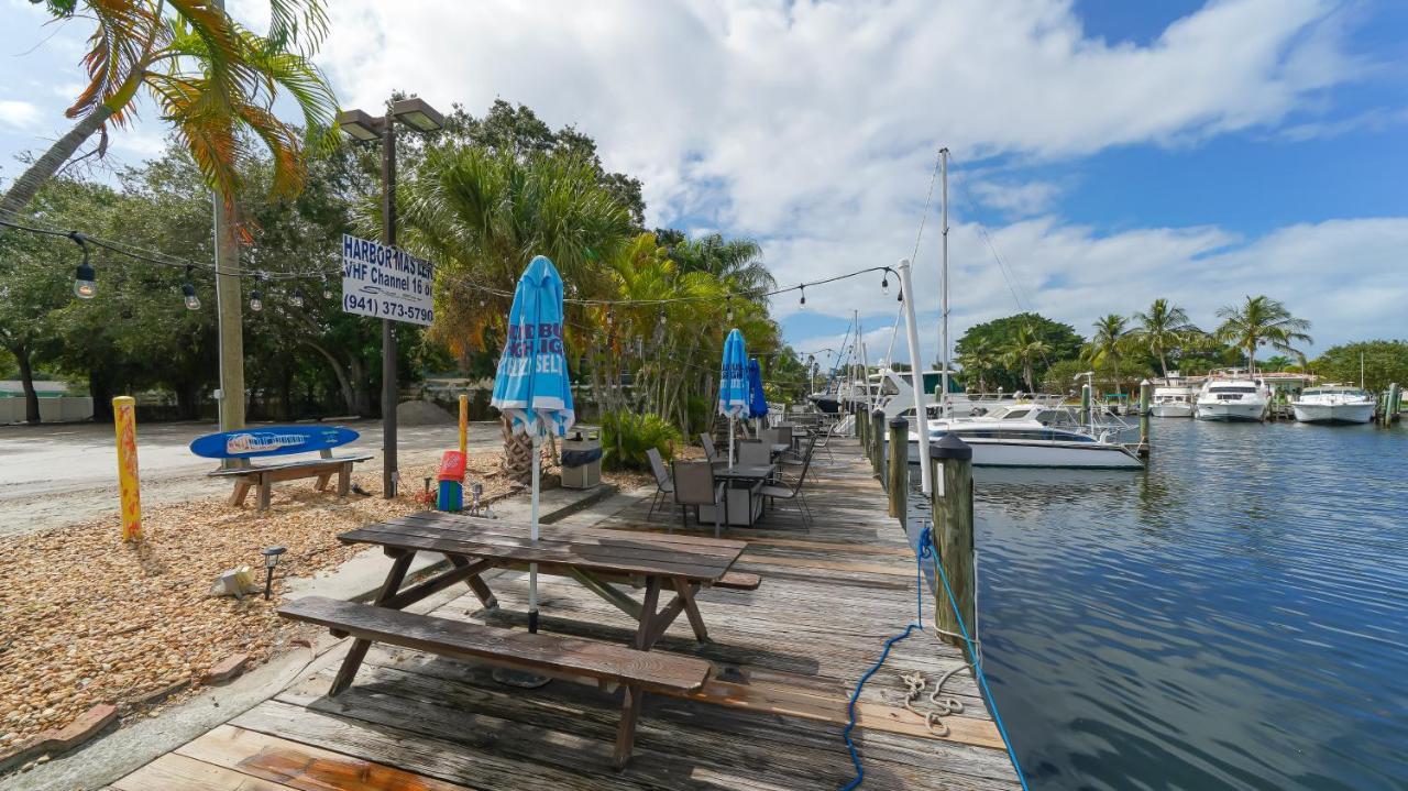 Heated Pool, Fireplace, 70" Tv, Waterfront & More! Sarasota Eksteriør bilde