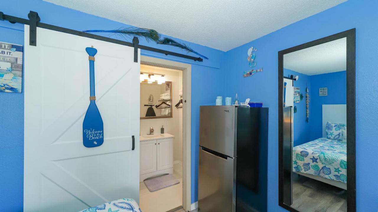 Heated Pool, Fireplace, 70" Tv, Waterfront & More! Sarasota Eksteriør bilde